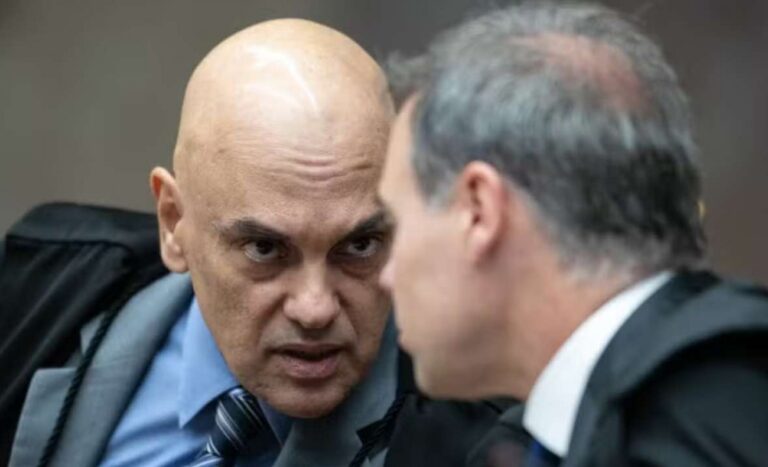 URGENTE: Moraes e Mendonça discutem e quase chegam às vias de fato dentro do STF