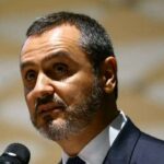 Andrei tinha que estar preso hoje, afirma Flávio Bolsonaro