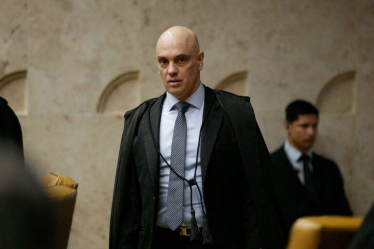Documento apócrifo usado por Moraes sai de cena e situação do ministro fica ainda pior