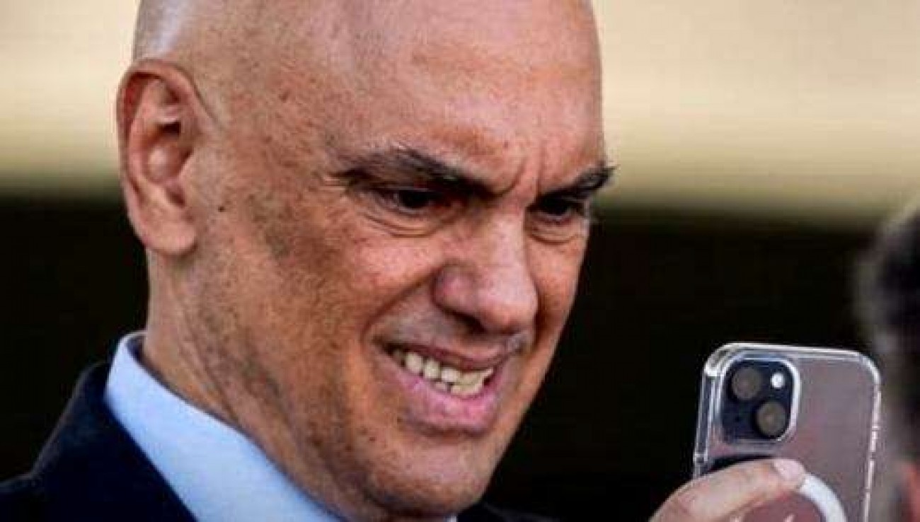 A coincidência nos registros do número do telefone de Alexandre de Moraes