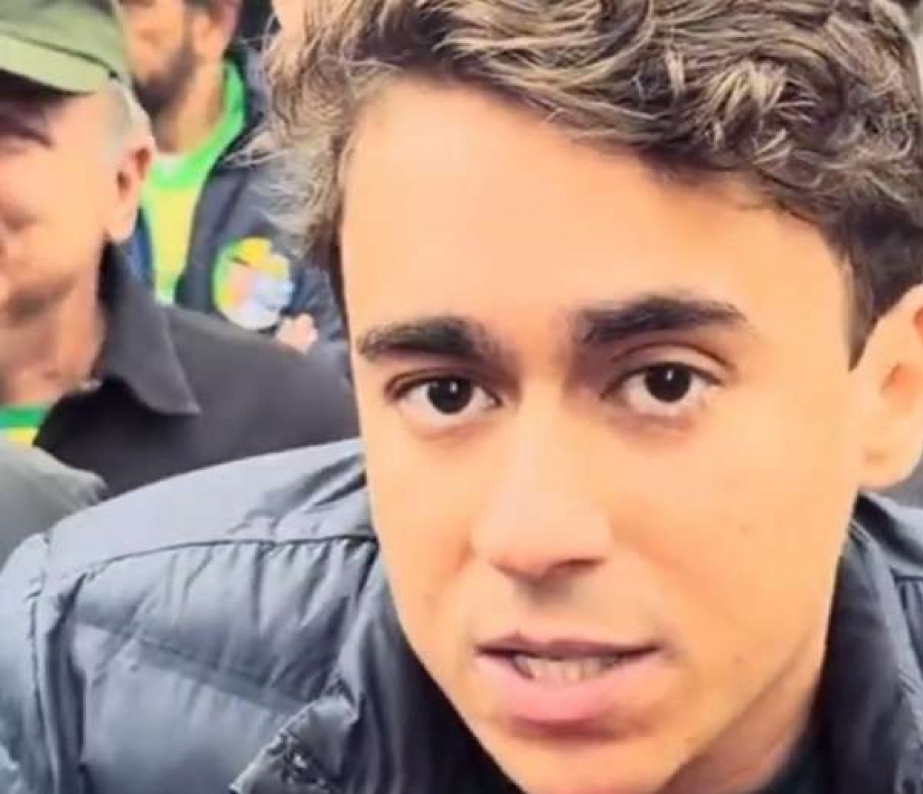 Nikolas manda recado diretamente a Moraes...