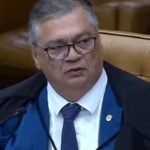 Imediatamente após passar por cima de Mendonça, Dino toma nova decisão