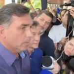 Flávio Bolsonaro quebra o silêncio sobre a interferência política de Dino (veja o vídeo)