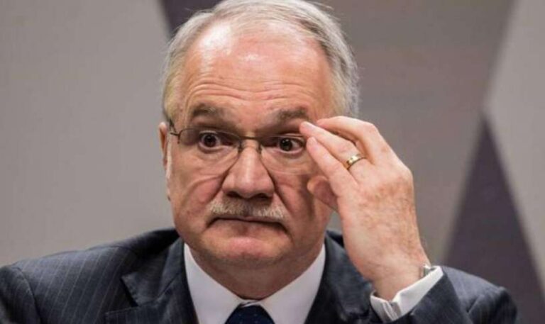 Fachin assume relatoria do caso que menciona Moraes no Master