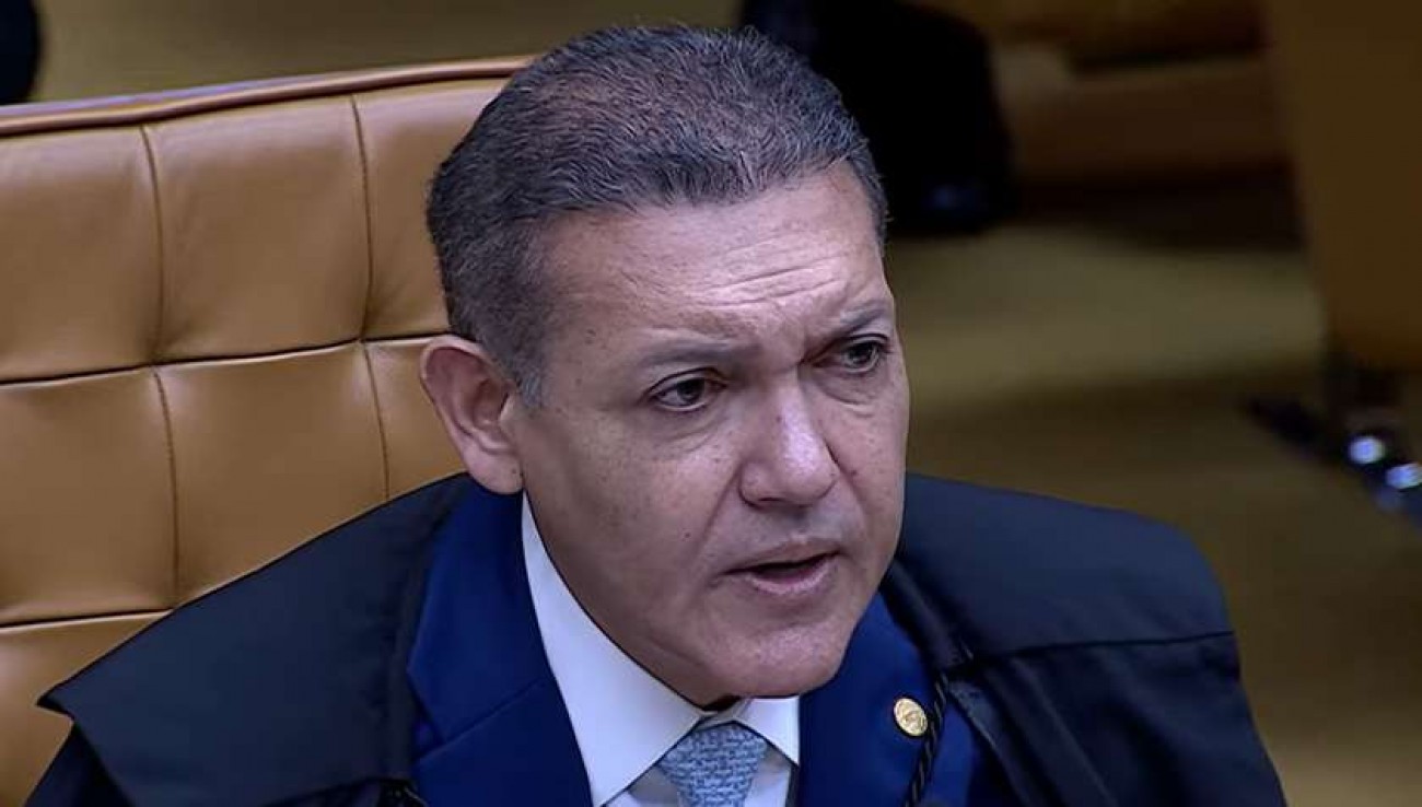 URGENTE: Nunes Marques se julga impedido